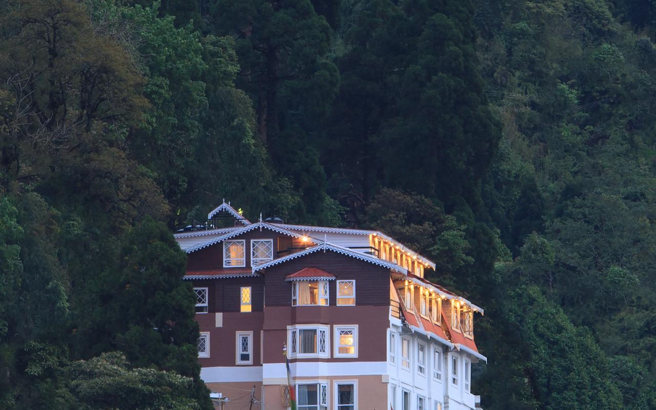 Summit Hermon Hotel & Spa Дарджилинг Экстерьер фото
